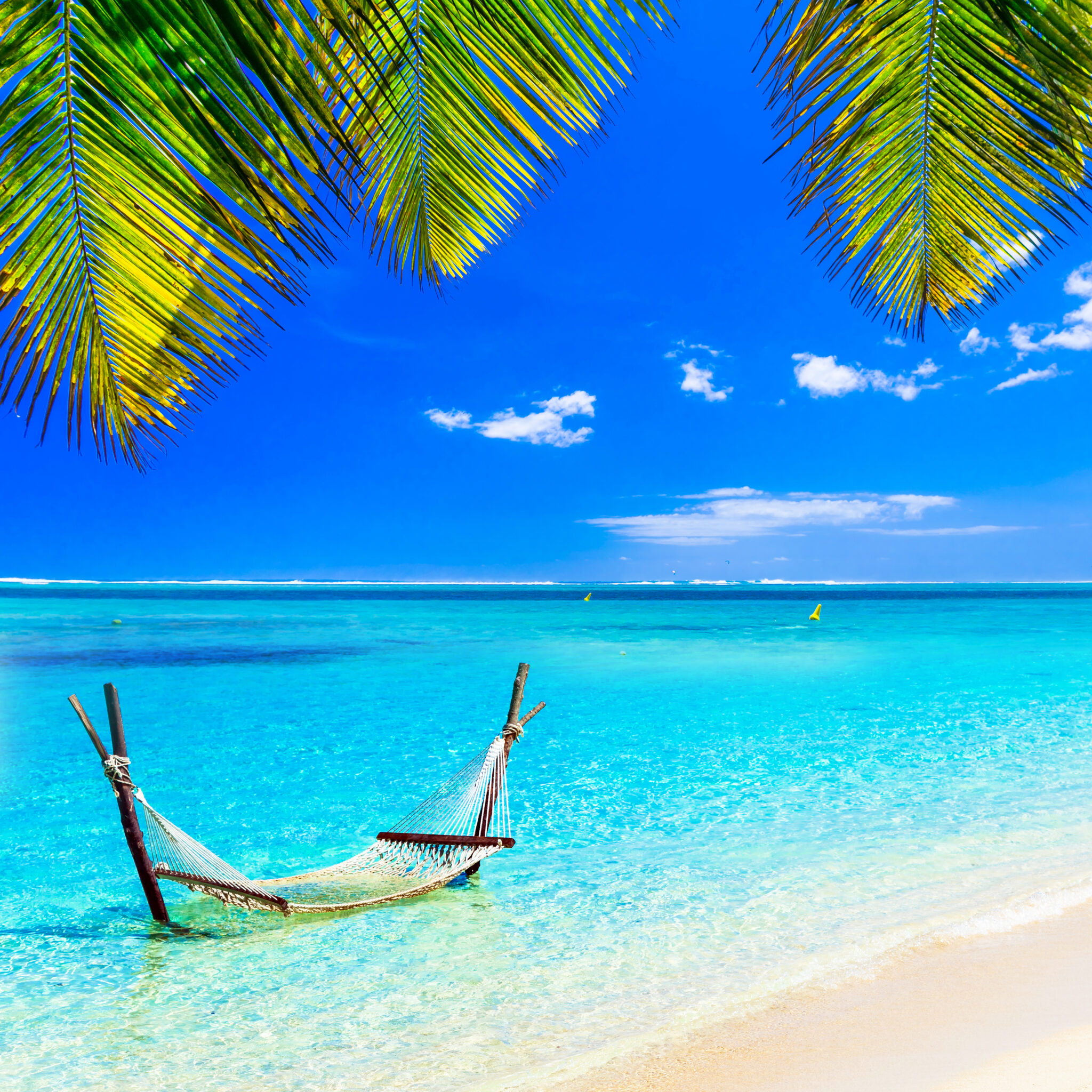 Tropical,Chilling,Out,-,Hammock,In,Turquoise,Water,In,Mauritius